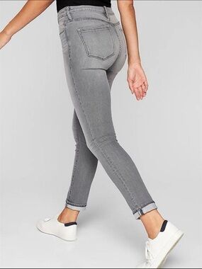 Athleta Sculptek skinny jean grey wash size 10.